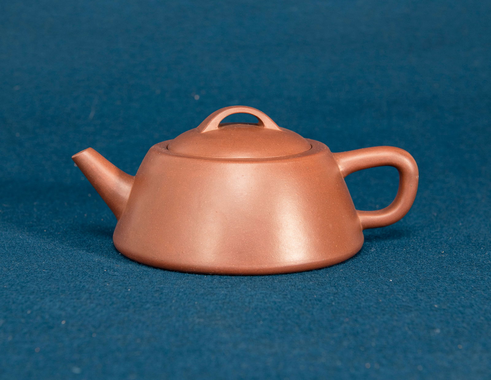 A Chinese Zisha Teapot (1 of 7)