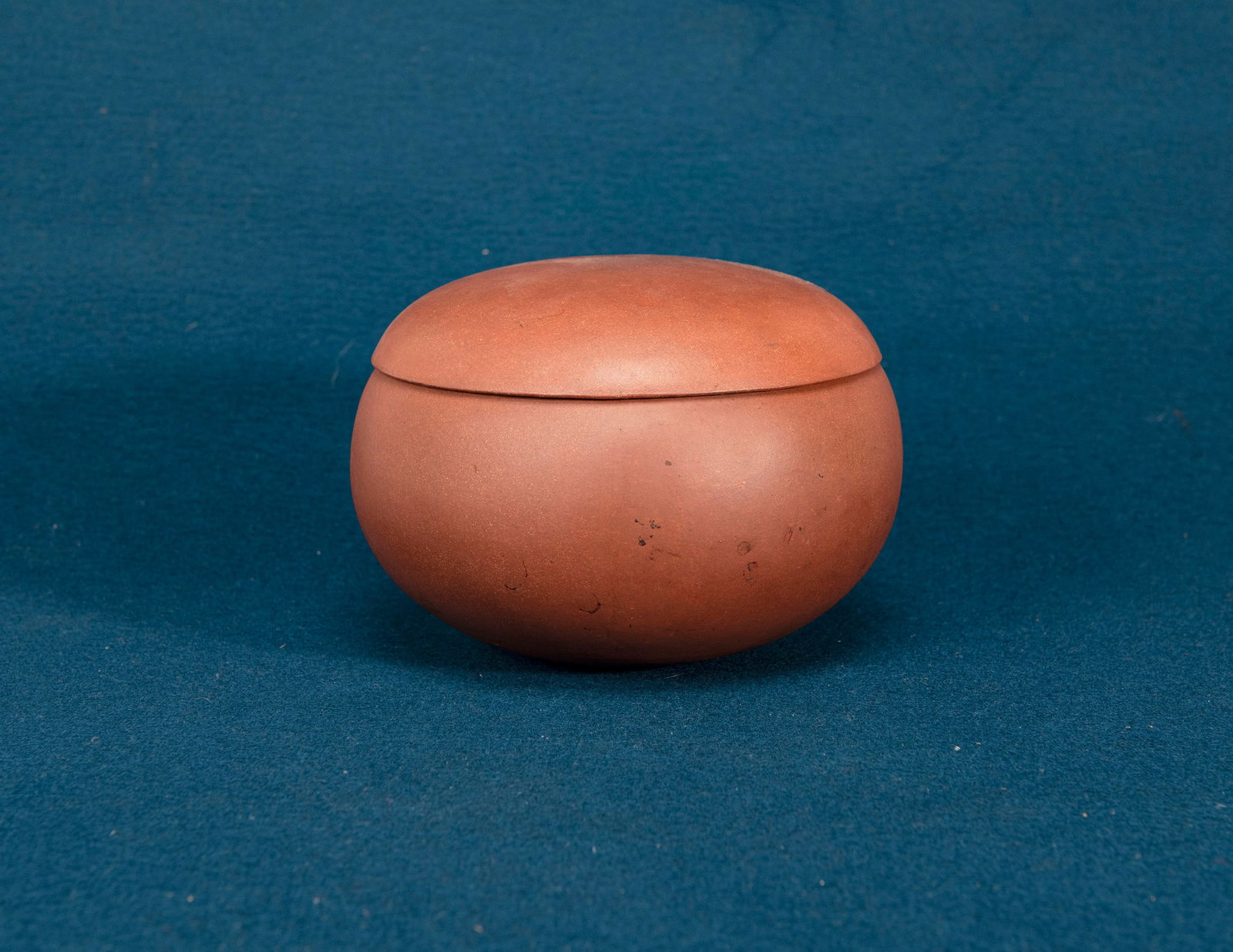 A Chinese Zisha Bowl and Cover (1 of 5)