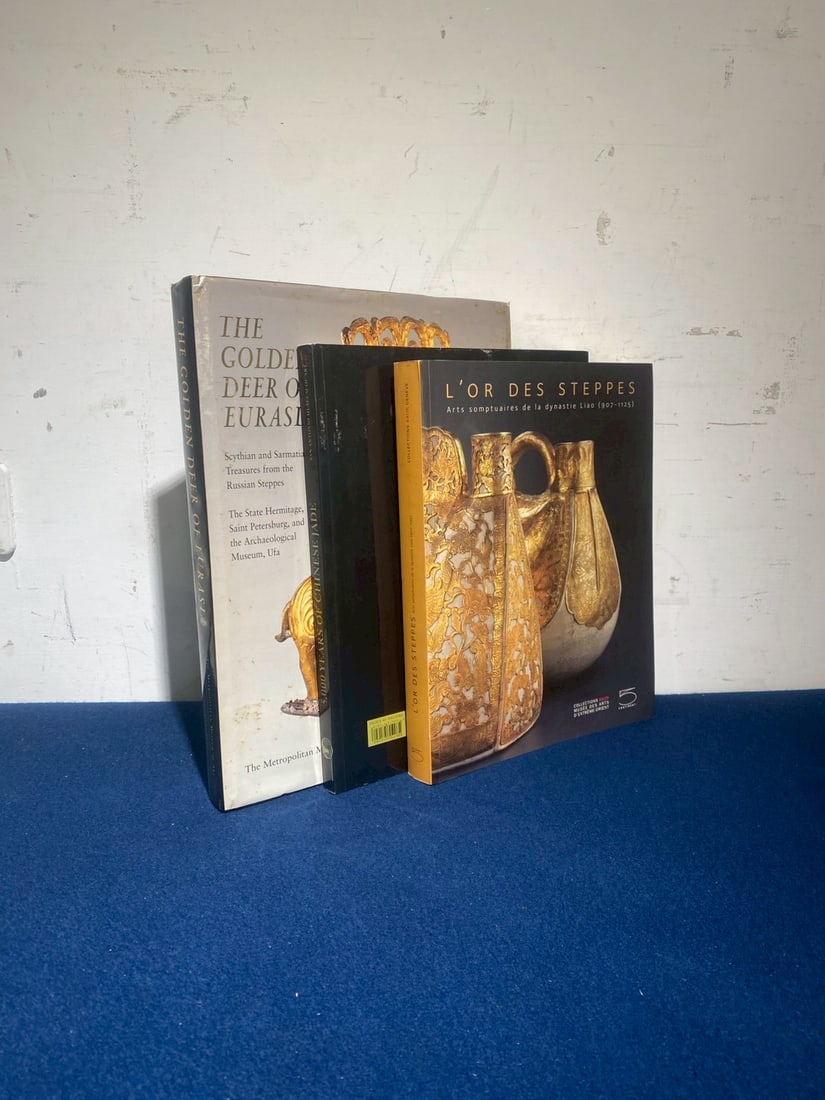 L'OR DES STEPPES??5000 YEARS OF CHINESE JADE??THE GOLDEN DEER OF EURASIA: 23.8*31.2*2.8 in different sizes