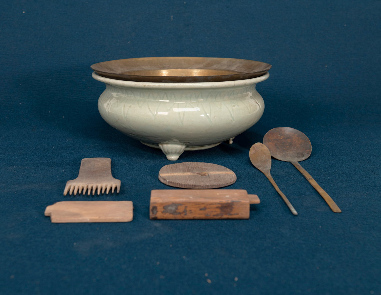 A Chinese Longquan Ware Censer (1 of 5)
