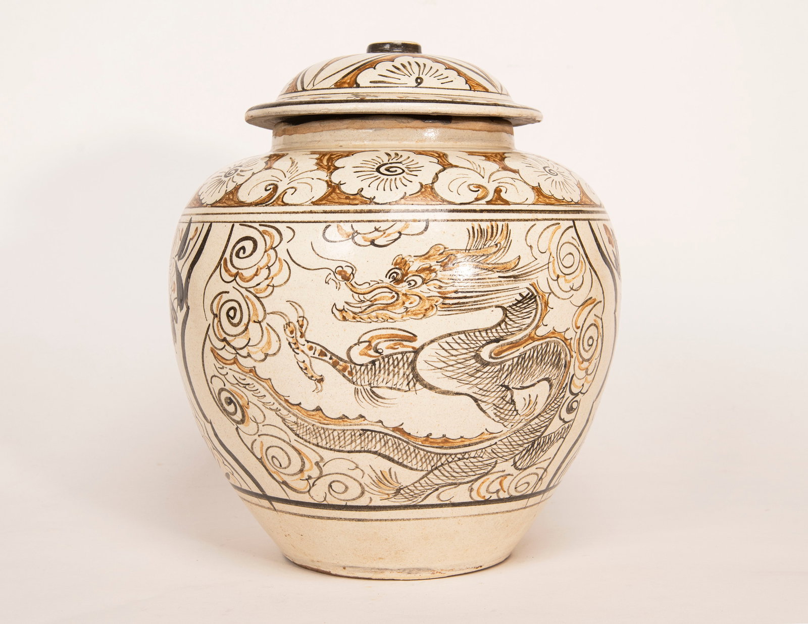 A Chinese Cizhou Ware Dragon and and Phoenix Cover: H:32.1cm