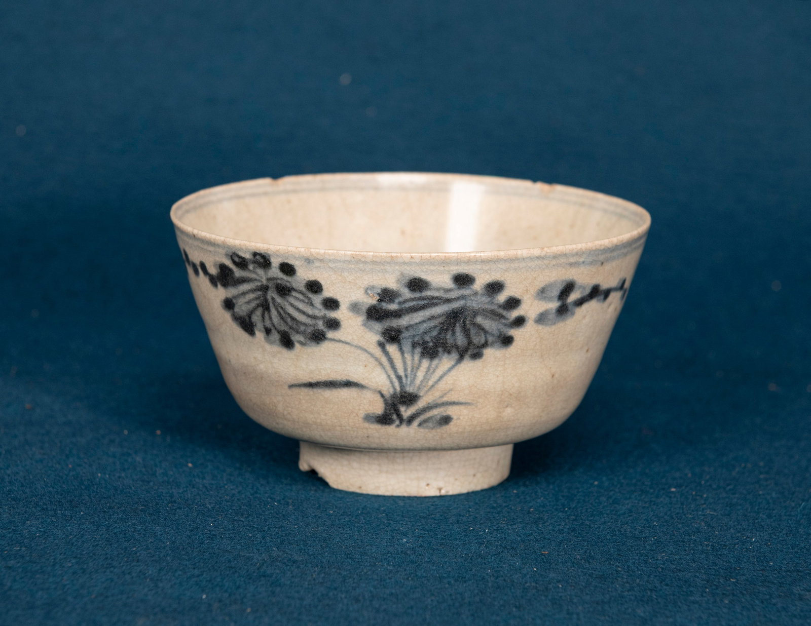 A Korean Floral Bowl (1 of 4)