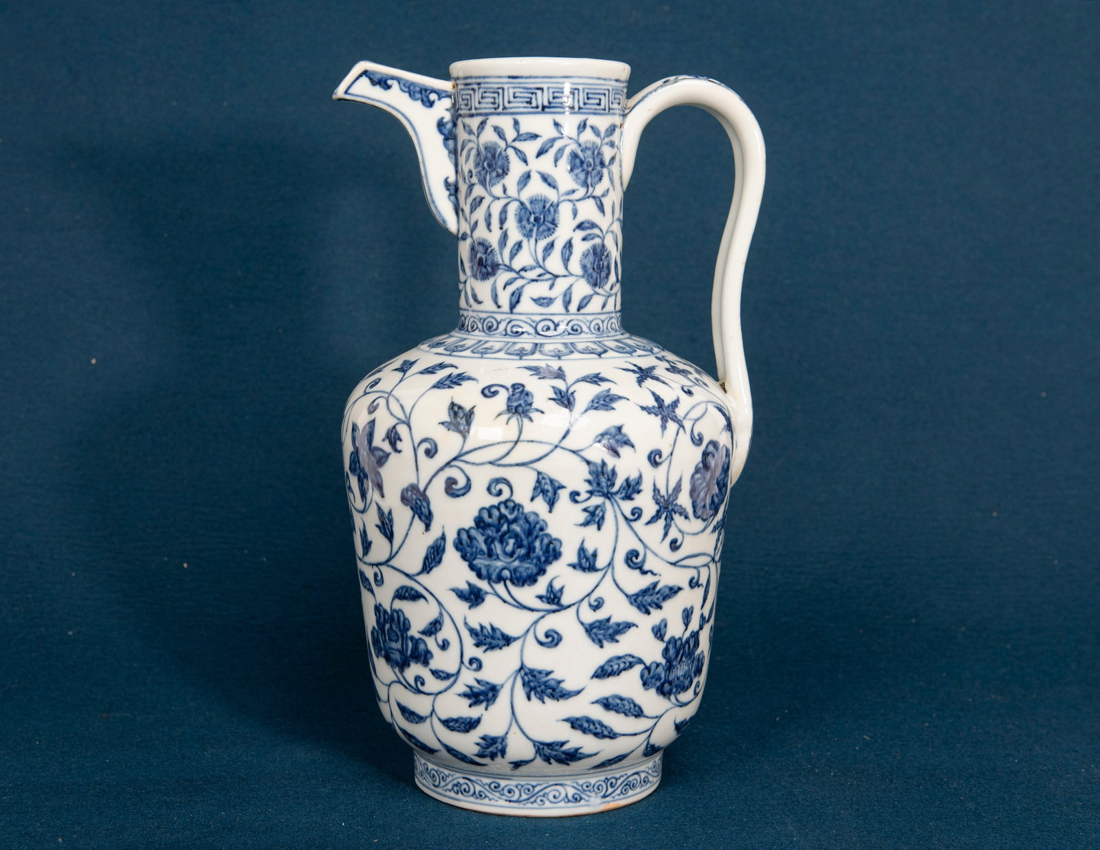 A Chinese Blue and White Floral Ewer (1 of 6)