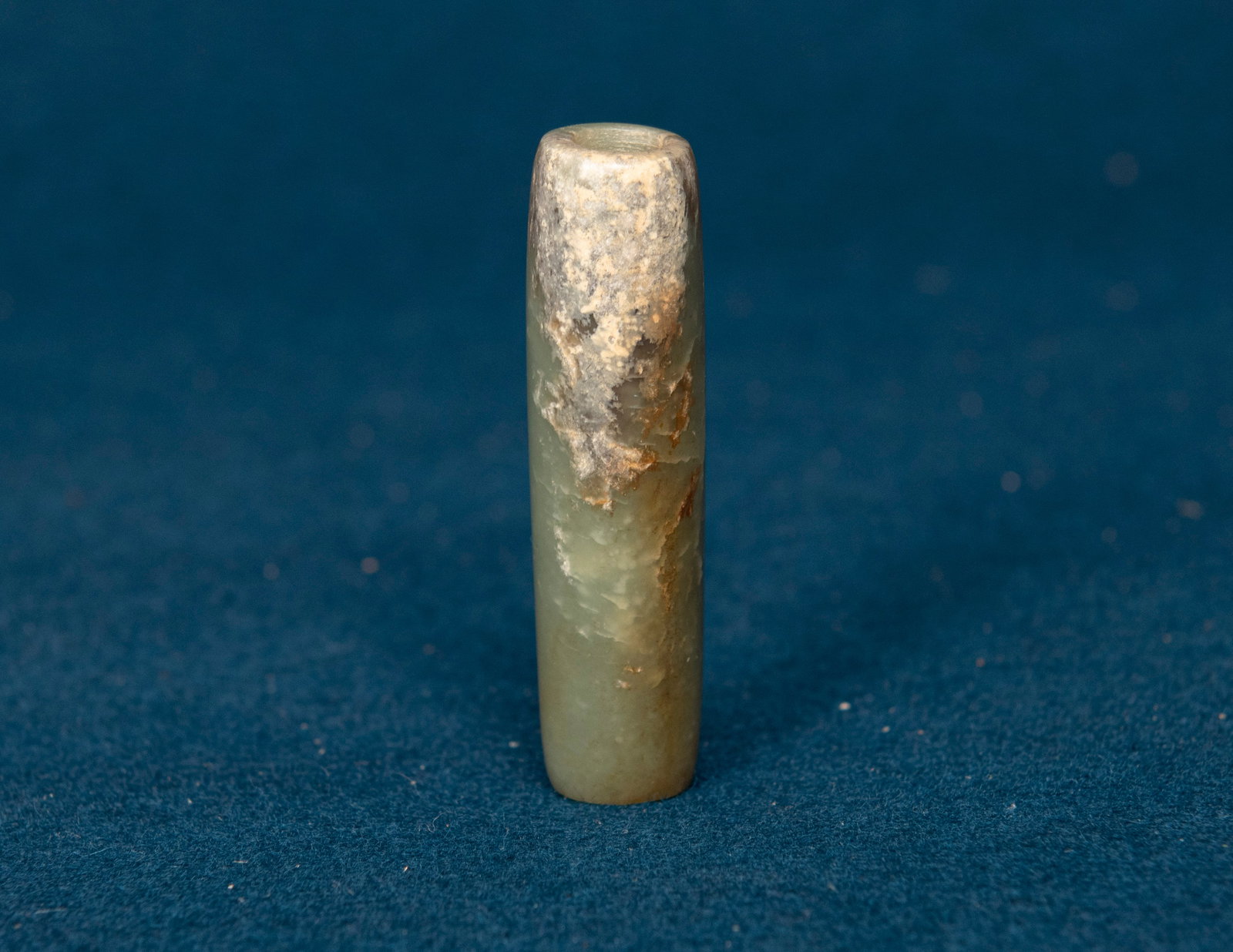 A Chinese Jade Le Ornament (1 of 4)