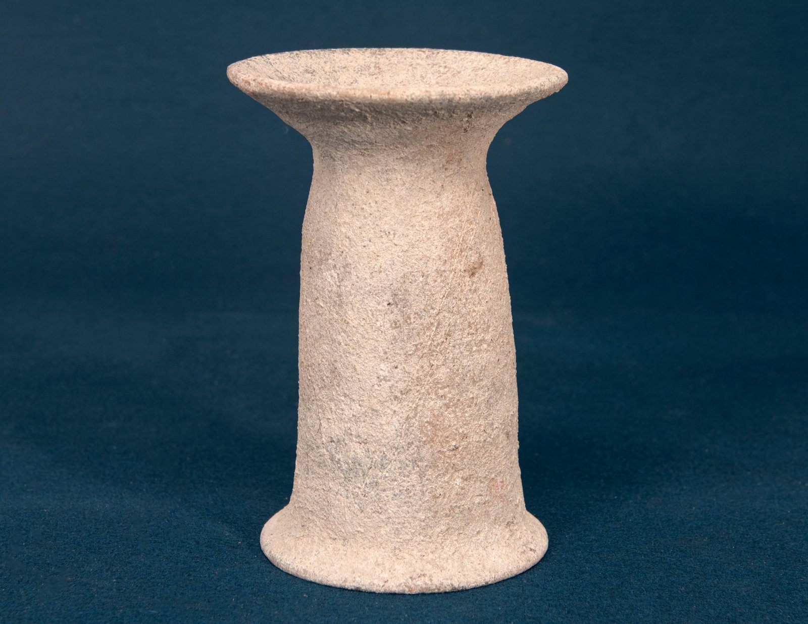 A Chinese Pottery: H:18.9cm