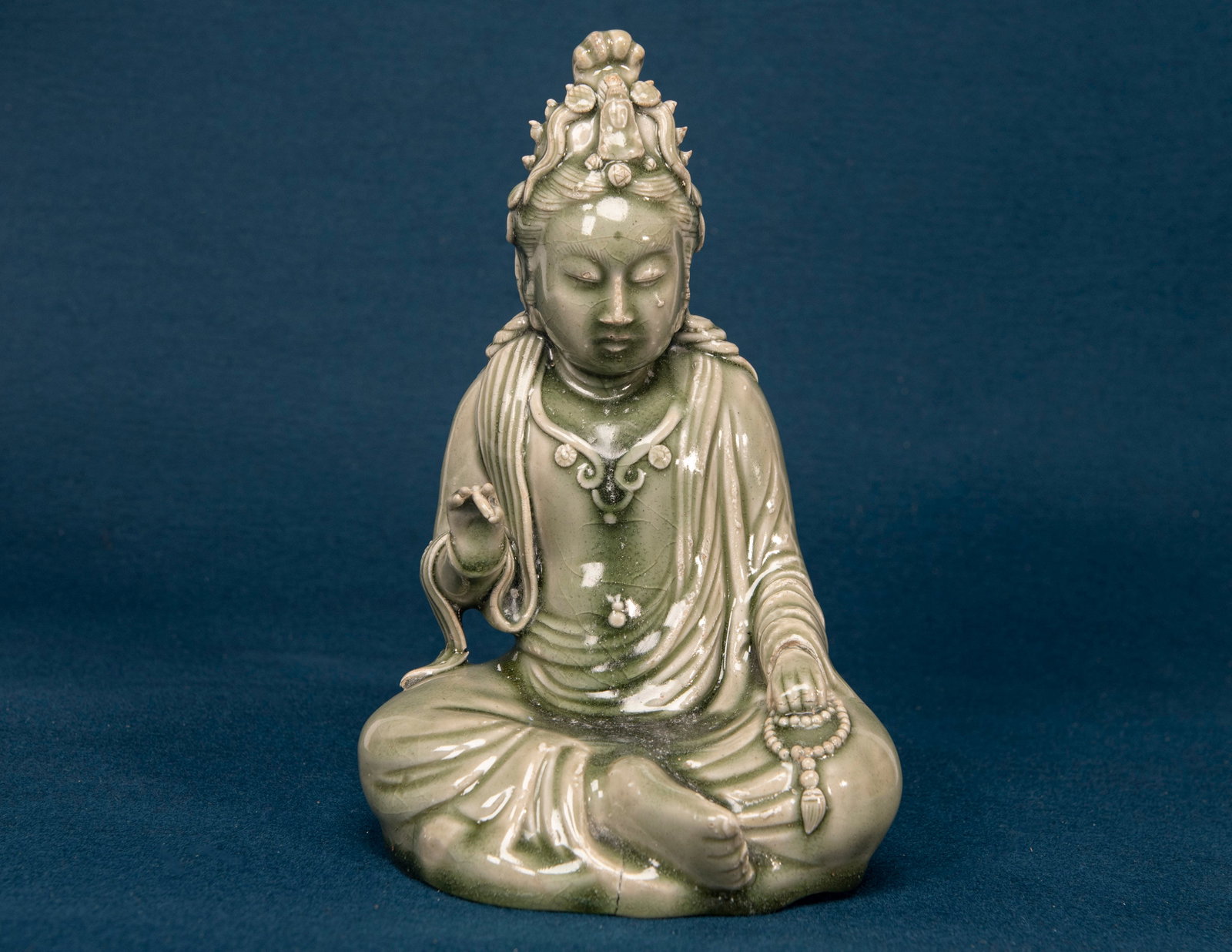 A Chinese Yaozhou Ware Guanyin: H:24cm