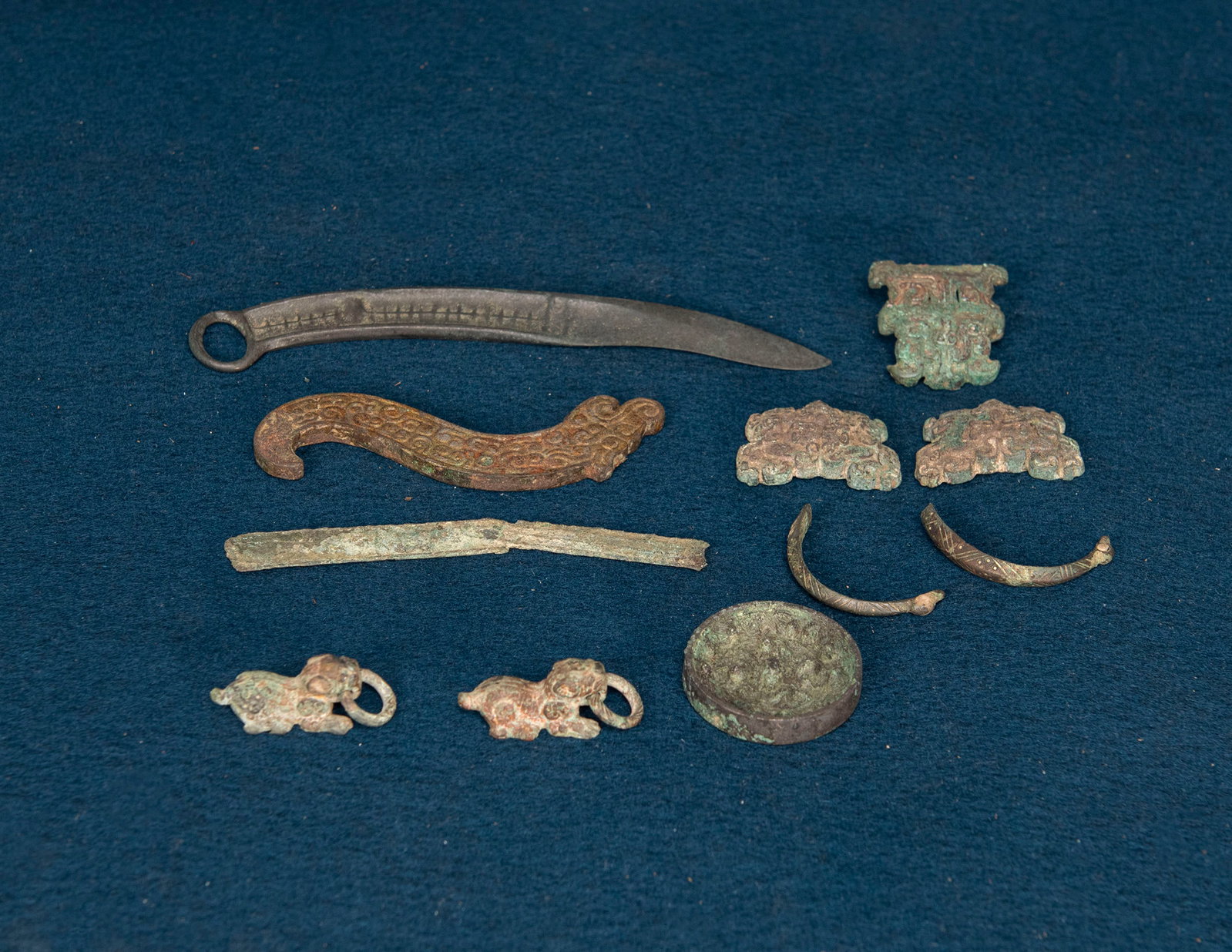 A Collection of Chinese Bronze Ornement: L:17.6cm, varying sizes