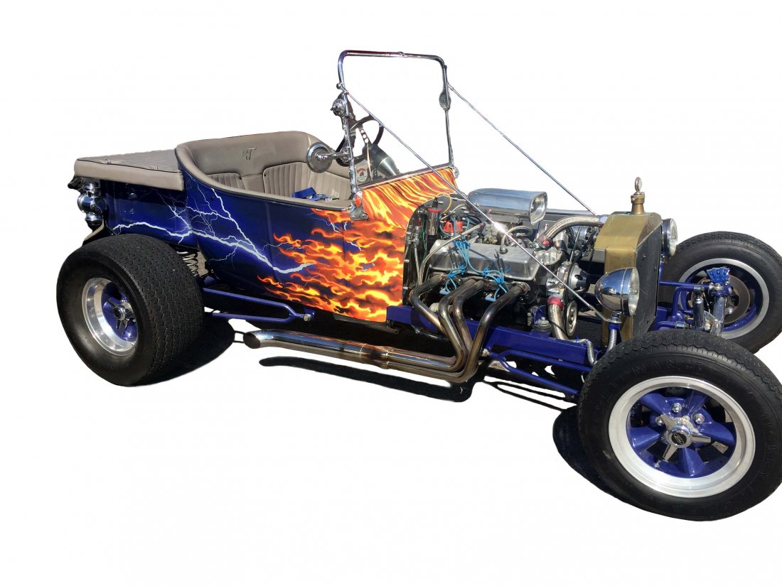 1923 FORD MODEL T BUCKET 327 CHEVY ROADSTER SHOW CAR: 1923 Ford T Bucket With A 327 Chevy 400hp Crate Engine, With 1800 Original Miles, Edelbrock Aluminum Intake, Edelbrock 4 Barrel Carburetor, 1923 Brass Radiator, Racing Headers, RCI Racing (Low Weight)