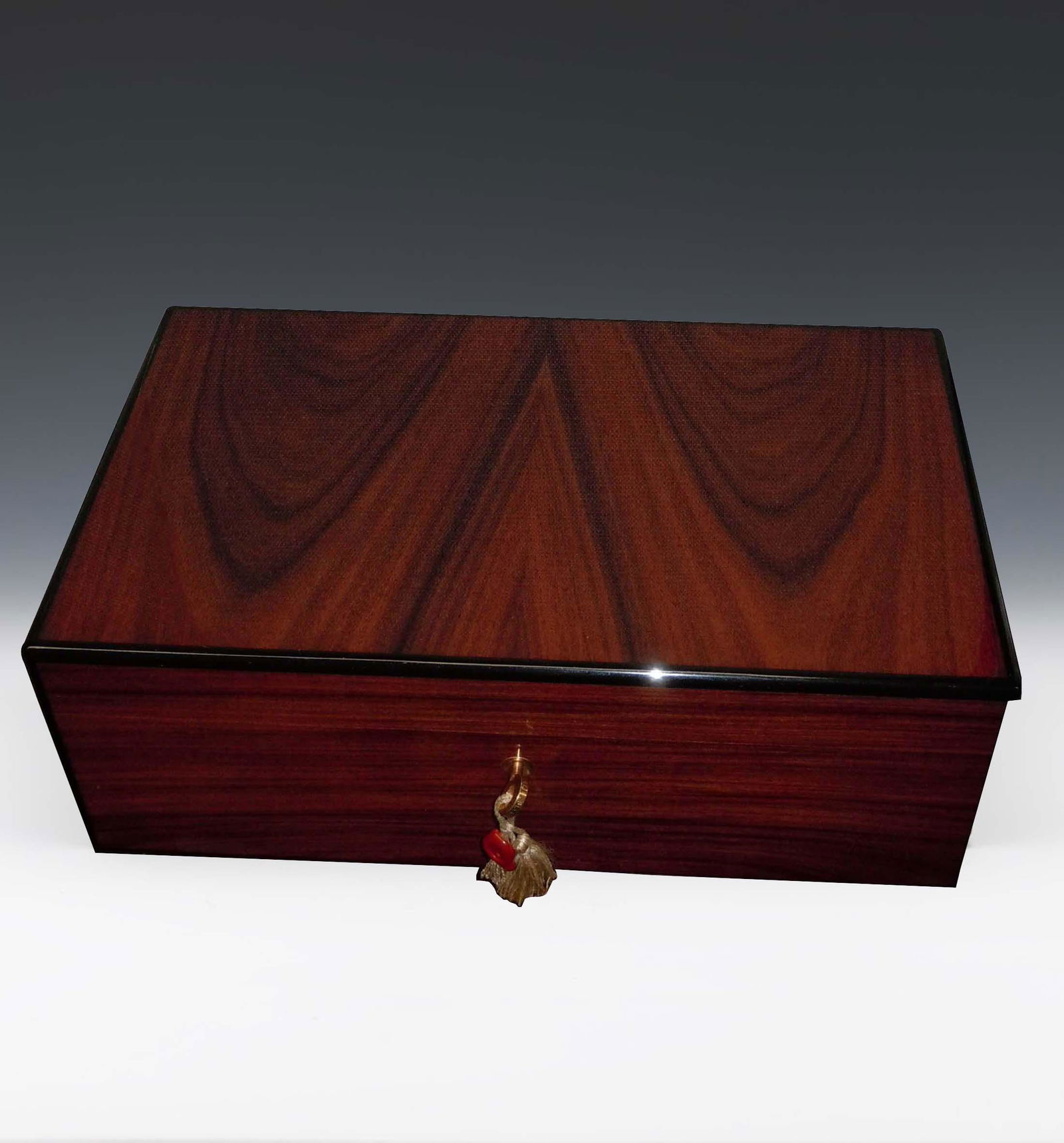 ELIE BLEU WALNUT HUMIDOR 200 CT CAPACITY W LOCK KEY  A (1 of 12)