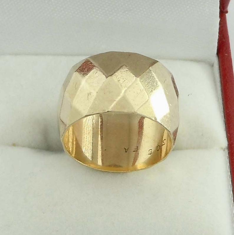 ART DECO GEOMETRIC 9CT GOLD WIDE 11.5mm. RING .375 BW&S (1 of 7)