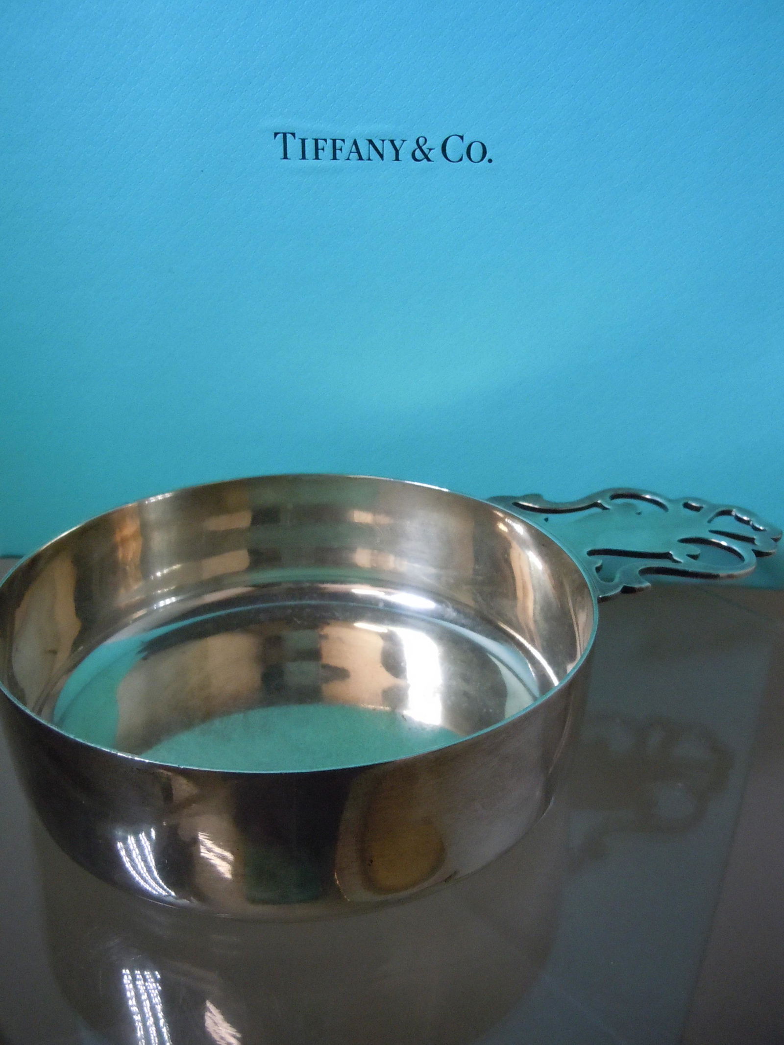 TIFFANY MAKERS STERLING SILVER PORRINGER 213.1 Grams (1 of 7)
