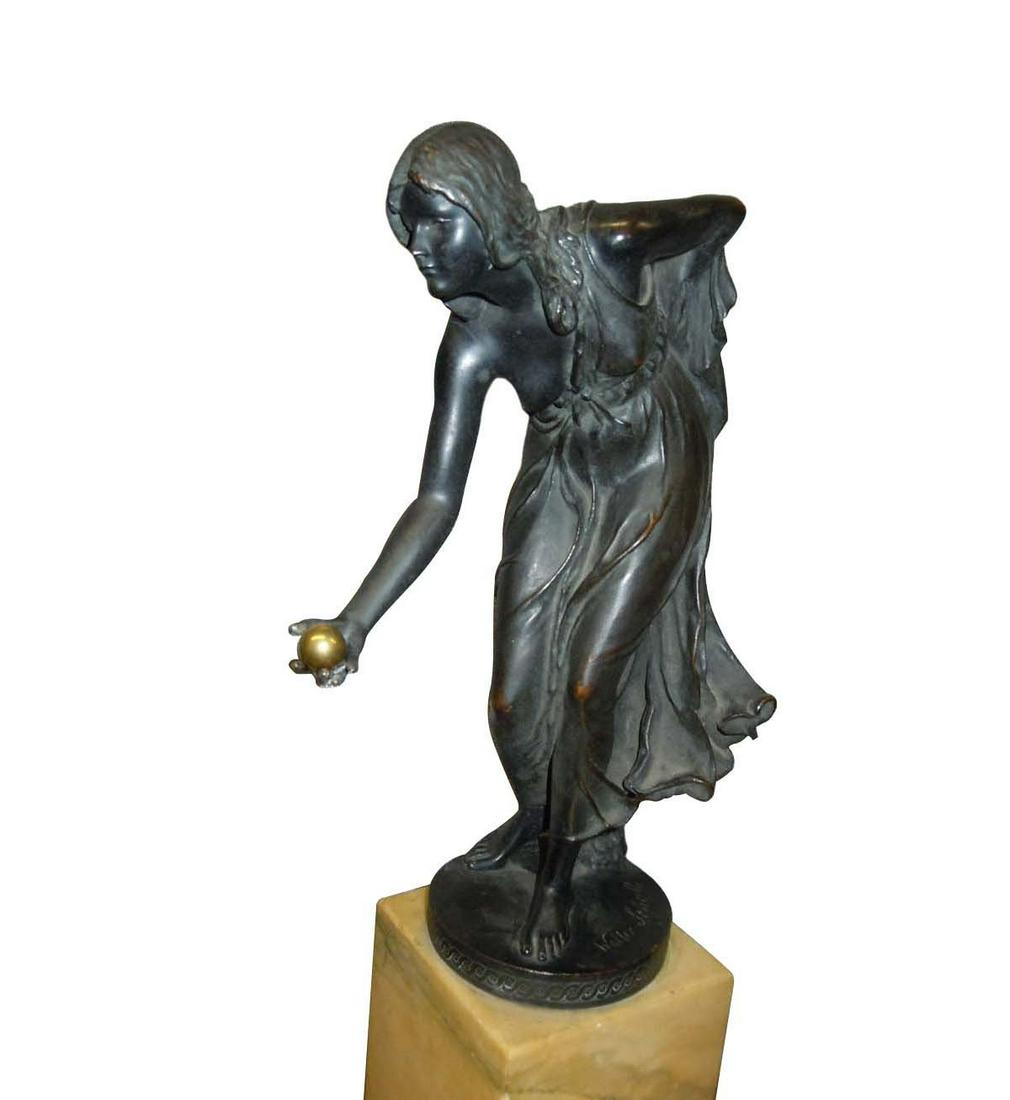 WALTER SCHOTT GERMAN BRONZE SCULPTURE GIRL WITH BALL: WALTER SCHOTT GERMAN BRONZE SCULPTURE GIRL WITH BALL Walter SCHOTT (born in 1861), 'Girl With Ball', German School La joueuse de boules Bronze, signed, Walter Schott on the base, with the the cachet d