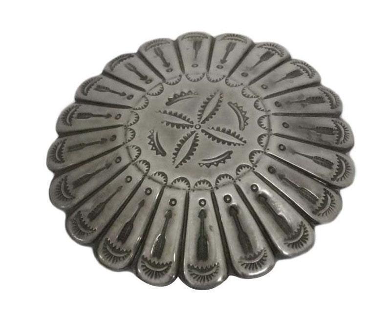 OLD PAWN STERLING SILVER ARROWS FEATHERS LEAVES BROOCH (1 of 5)