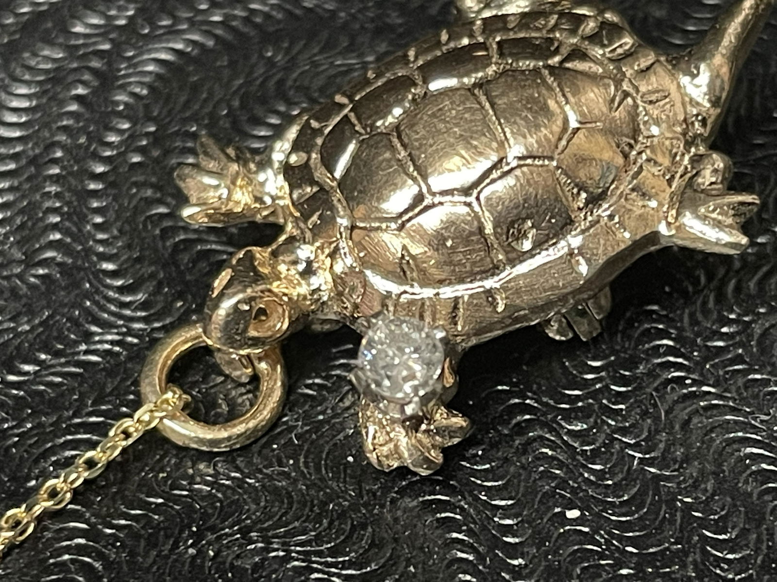 14K GOLD DIAMOND BABY TURTLE BROOCH / PENDANT NECKLACE (1 of 8)