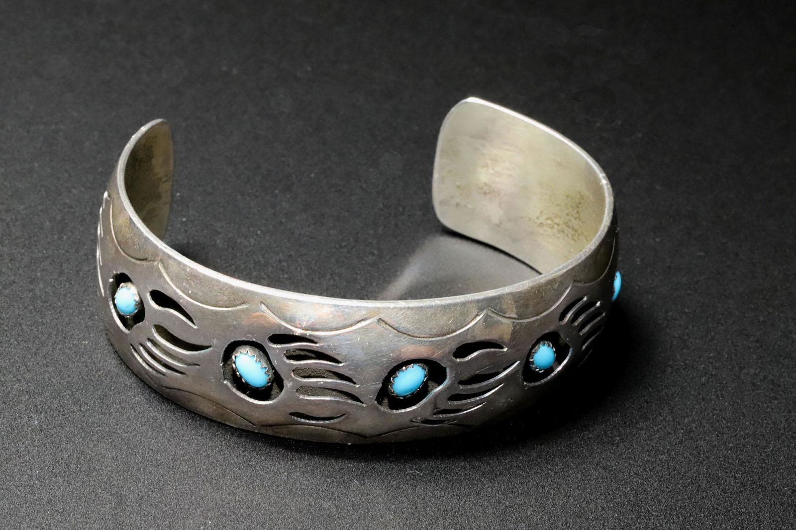 SILVER TURQUOISE NAVAJO PEARLENE SPENCER CUFF BRACELET   An Outstanding Large Vintage Hand Crafted (1 of 6)