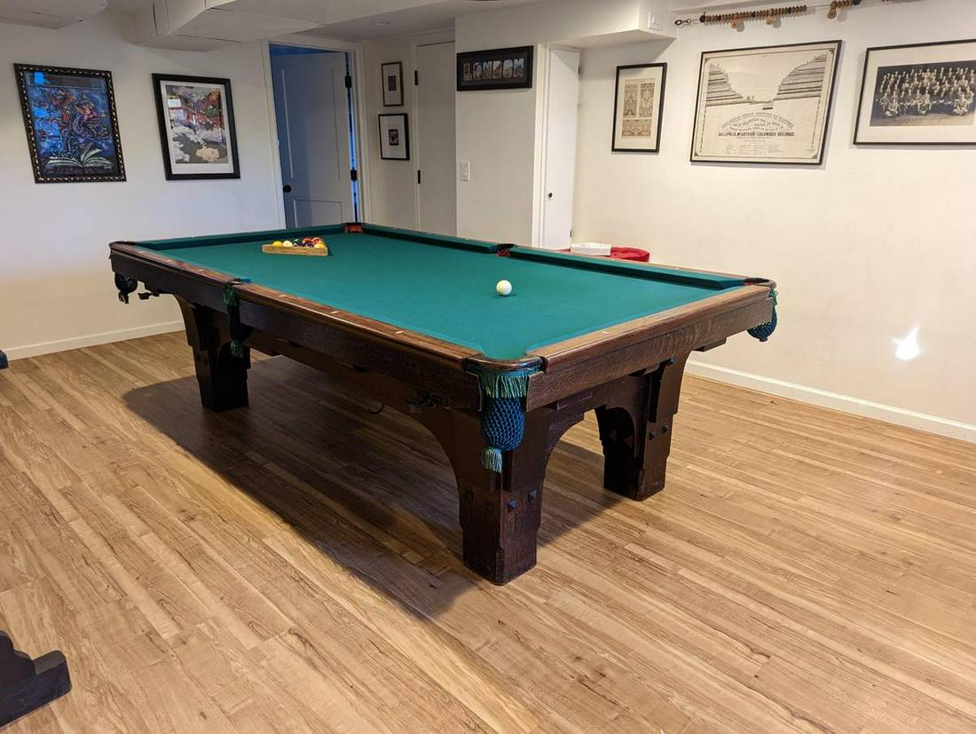 BRUNSWICK St. BERNARD POOL ARTS CRAFTS TABLE BILLIARD 9'X5' c. 1913 Brunswick Balke Collander: BRUNSWICK St. BERNARD POOL ARTS CRAFTS TABLE BILLIARD 9'X5' c. 1913 Brunswick Balke Collander Model ''St. BERNARD'' 9'x5' arts & crafts style table circa 1913 with unique ''Eureka Convertible Rail Sys