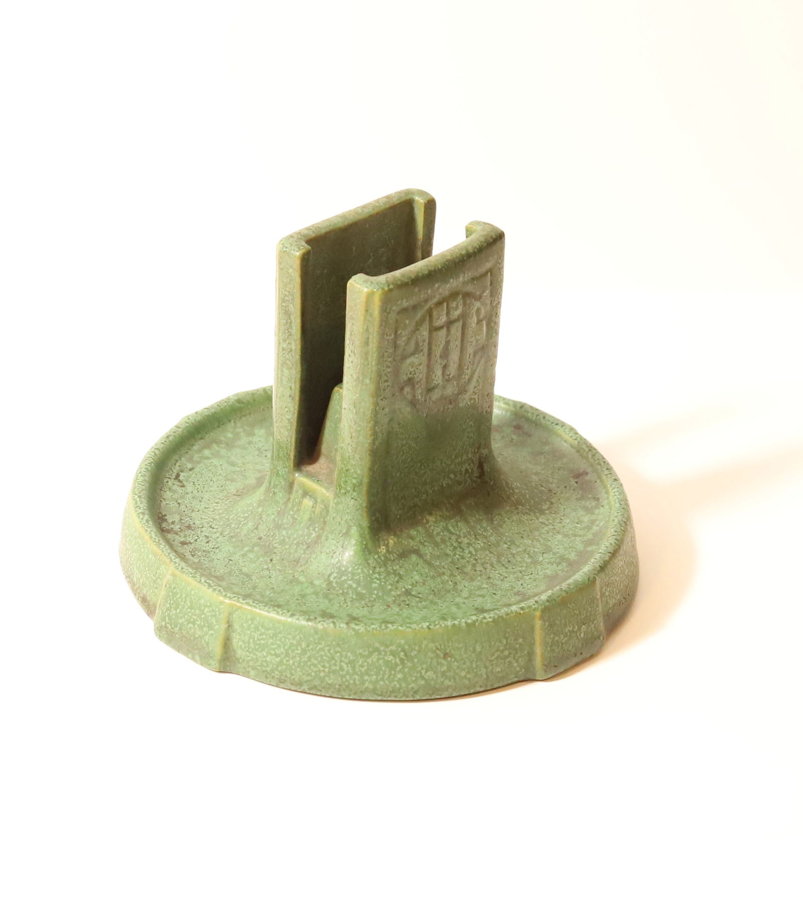 MOTTLED GREEN TECO POTTERY MATCH HOLDER POSS. WILLIAM BRYCE MUNDIE    Poss. William Bryce Mundie for (1 of 8)