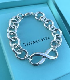 TIFFANY & Co STERLING SILVER 925 INFINITY HEAVY LINK X-LARGE CHAIN BRACELET A Fantastic Tiffany &