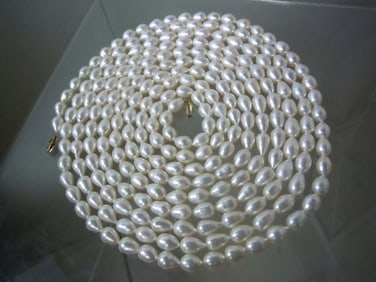 OPERA LENGTH BAROQUE PEARL NECKLACE 14k CLASP 8 Ft LONG An Outstanding Pear Shaped Creamy White