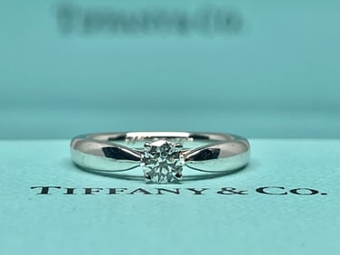 TIFFANY PLATINUM HARMONY ROUND BRILLIANT DIAMOND ENGAGEMENT RING An Outstanding Tiffany & Co