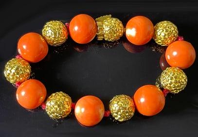 18K GOLD GEOMETRIC CUBE & SALMON RED CORAL GEMSTONE BEAD BRACELET 7 In. 55.8 Gr. A Stunning