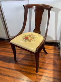 EMPIRE STYLE MAHOGANY CHAIR WITH EMBROIDERED BOUQUET of ROSES UPHOLSTERY DETAILS: - SIZE: 35 in.