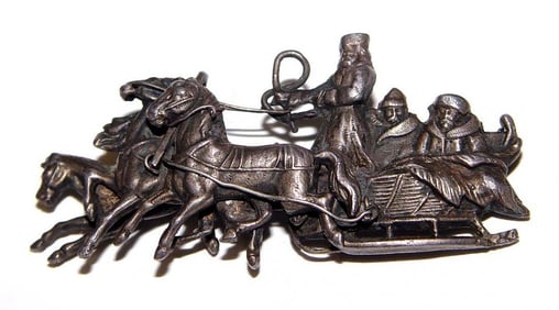 RUSSIAN COSSACK 84 SILVER HORSE SLEIGH PENDANT BROOCH A fine hand crafted 19th century Imperial