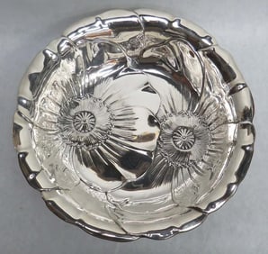 WALLACE POPPY FLORAL PATTERN STERLING SILVER 6 In. BOWL #123 Flowers A Superb Wallace Sterling
