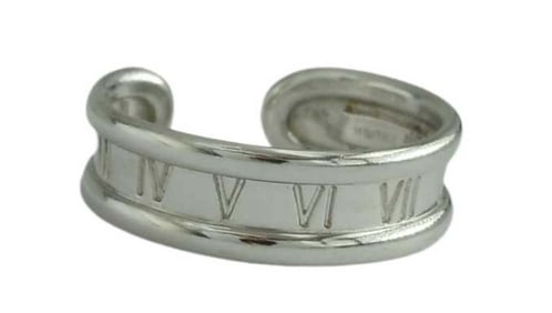 14K ITALIAN WHITE GOLD ROMAN NUMERAL TOE RING SIZE 5.5 14Kt ITALY    Marked, ''14Kt ITALY'' and