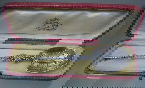 1901 BIRMINGHAM GOURDEL VALES SILVER ANOINTING SPOON    An outstanding rare 1901 Gourdel Vales & Co