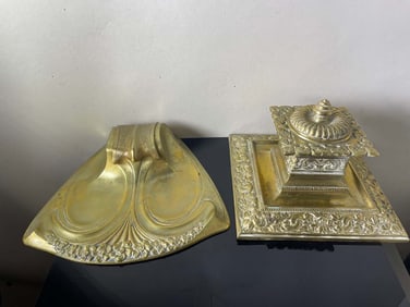 TWO BRASS INKWELLS WITH FLORAL EMBELLISHMENTS FLOWERS, ROSES HIGH RELIEF SQUARE SCALLOP    A nice