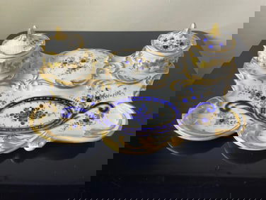 PORCELAIN ROCCO STYLE INKWELL, DECOR MAIN PORCELAINES CHAMPS ELYSEES PARIS FRANCE    With fine