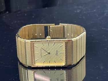 MENS WITTNAUER HT4459 SWISS 0280 RECTANGULAR TANK QUARTZ WATCH GOLD TONE