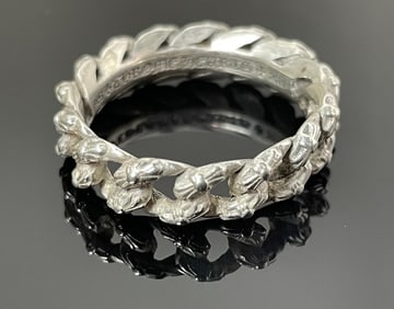 RARE SILVER CHROME HEARTS ACCENTED CHAIN LINK RING    With Fine Lines and Super Detail This