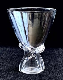STEUBEN SPIRAL VASE ~ DONALD POLLAR CRYSTAL ART GLASS  Steuben Designed by Donald Pollard Spiral