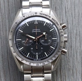 OMEGA SPEEDMASTER BROAD ARROW RE-EDITION 3594.50 MENS STAINLESS STEEL WATCH W/ BOX AND PAPERS