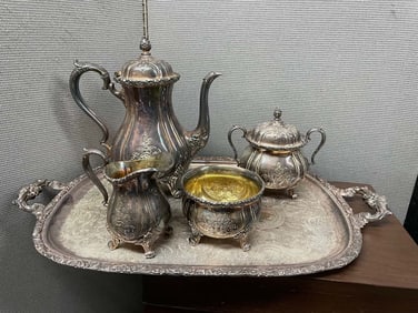 WILCOX INTERNATIONAL SILVER DU BARRY FLORAL TEA SET GORGEOUS, 5 PIECE GOLD WASH Vintage