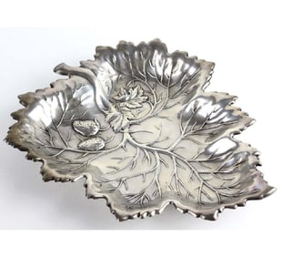 WALLACE REPOUSSE STERLING SILVER STRAWBERRY FRUIT TRAY   Marked STERLING -W-, with superb high