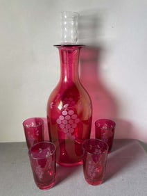 GRAPE VINE CRANBERRY RED to CLEAR BOHEMIAN 4 SHOT GLASS DECANTER SET A rich cranberry ground