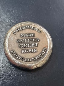 ONE TROY OUNCE SILVER ROUND INGIT PRESIDENT DONALD TRUMP MAKE AMERICA GREAT AGAIN 999 FINE SILVER
