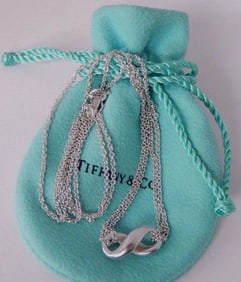 TIFFANY & CO. STERLING SILVER INFINITY PENDANT NECKLACE w/ Box Pouch     Tiffany Sterling Infinity