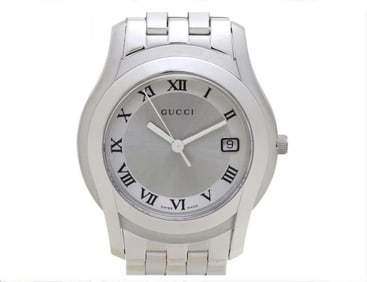 MENS 35MM. STAINLESS STEEL GUCCI 5500M SILVER ROMAN DATE DIAL WATCH  Swiss quartz movement, water