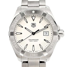 TAG HEUER WAY1111 AQUARACER 300M 41MM MENS SILVER DIAL DIVE WATCH   With a Swiss quartz movement,