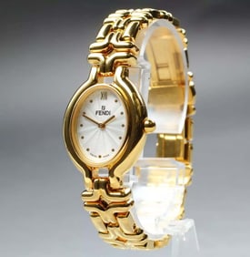 FENDI CHAMELEON 640L 8 COLORS GOLD QUARTZ LADIES WATCH w/ GOLD STAINLESS BAND & BOX Has a 30