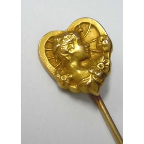 A 14Kt YELLOW GOLD ART NOUVEAU LOVING HEART FLORAL FEMALE STICK PIN circa 1905 Marked, '14KT',