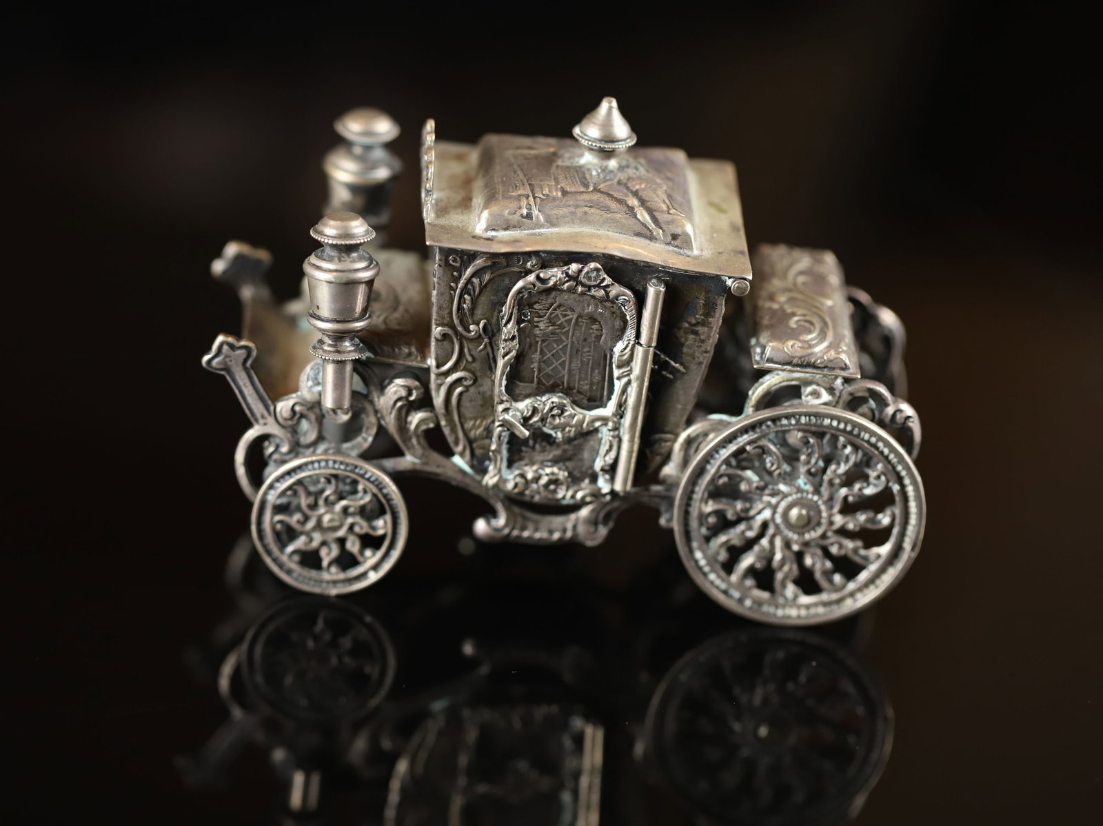 CONTINENTAL 800 SILVER FANCY ARISTOCRAT HORSE-DRAWN CARRIAGE With MOVING MOVABLE WHEELS German (1 of 10)