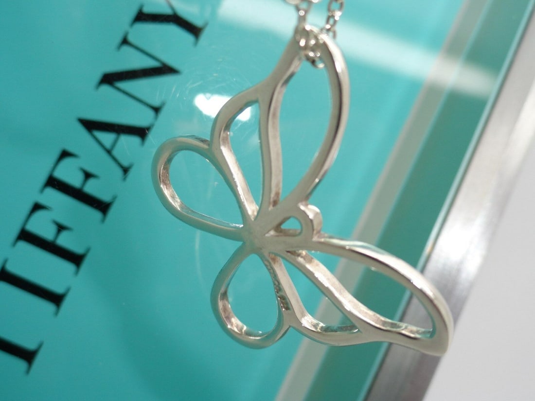 TIFFANY & Co. STERLING SILVER LARGE STENCIL BUTTERFLY PENDANT NECKLACE w/BOX Pendant marked; (1 of 8)