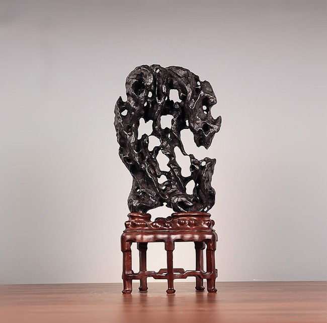 Antique Chinese Natural Tai Hu Scholar Rock Stand (1 of 5)