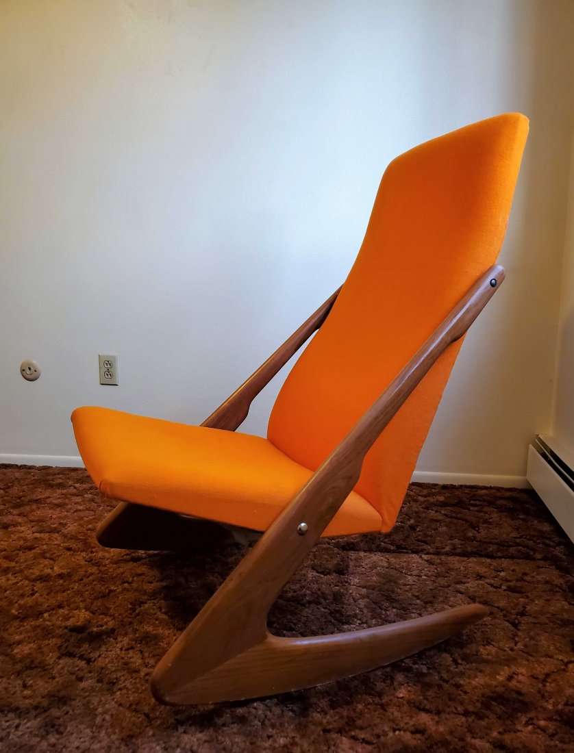 Mogens Kold MCM Boomerang Rocking Chair Denmark 1960: Iconic Mid-Century Modern Mogens Kold Boomerang Rocking Chair made in Denmark 1960. Original orange upholstery. Slight wear and scuffs typical of age. Please view all photos for details on wear presen