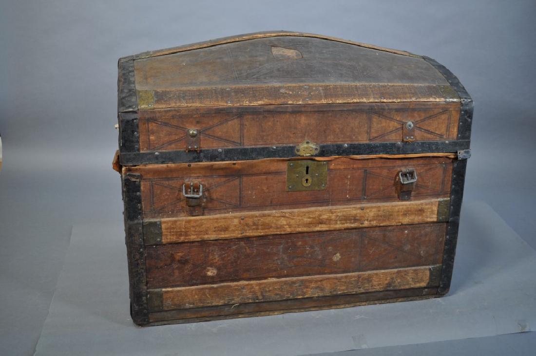 Antique Camel Back Trunk, Leather, 32x19x26": .